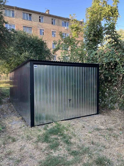 Гараж з підйомними воротами, оцинкованный гараж
