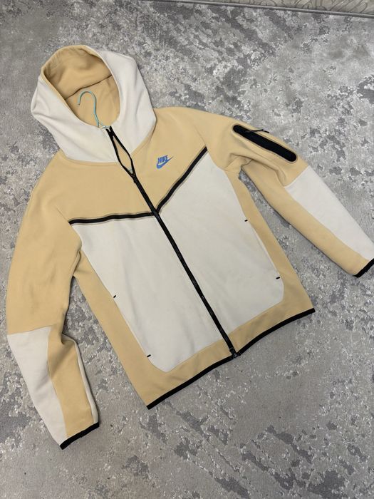 Nike tech fleece