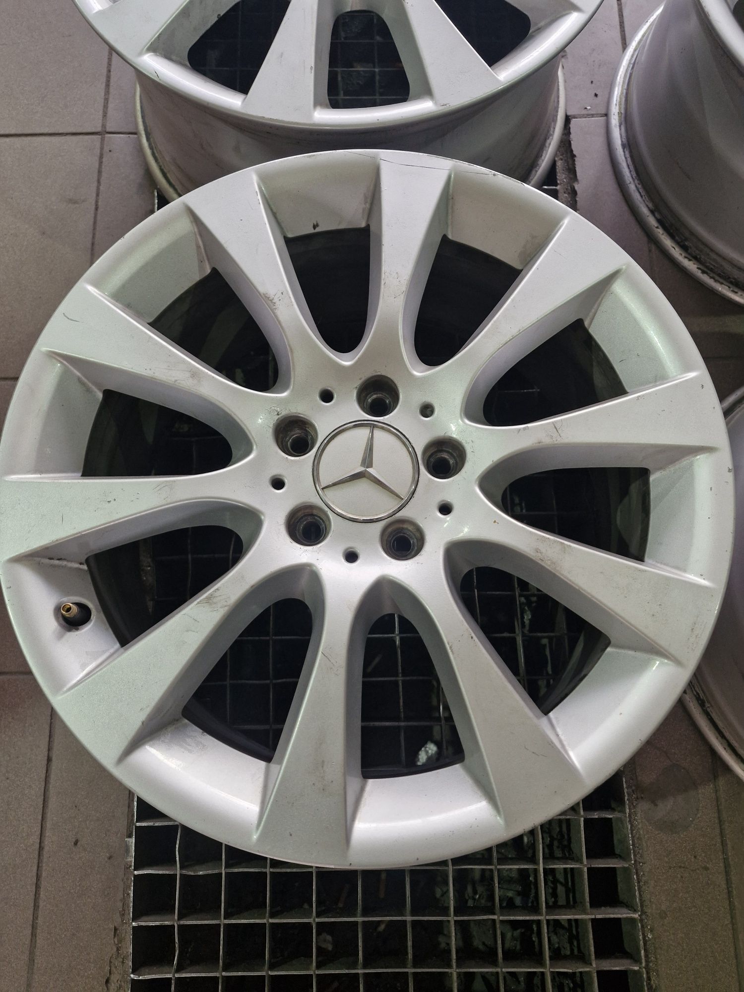 Диски R 18 5 112 мерседес