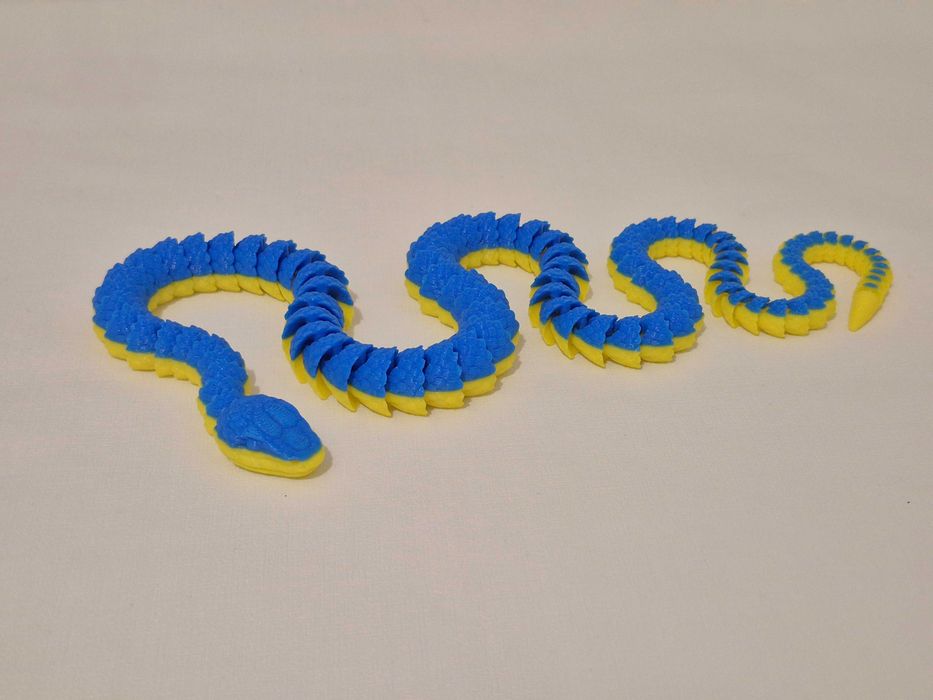 Змія 67 см шарнірна дитяча іграшка 3D друк реалістично звивається Гра