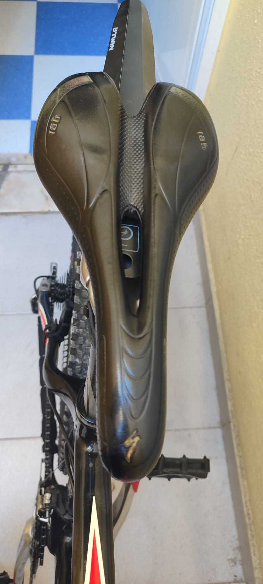 Bicicleta BTT Specialized