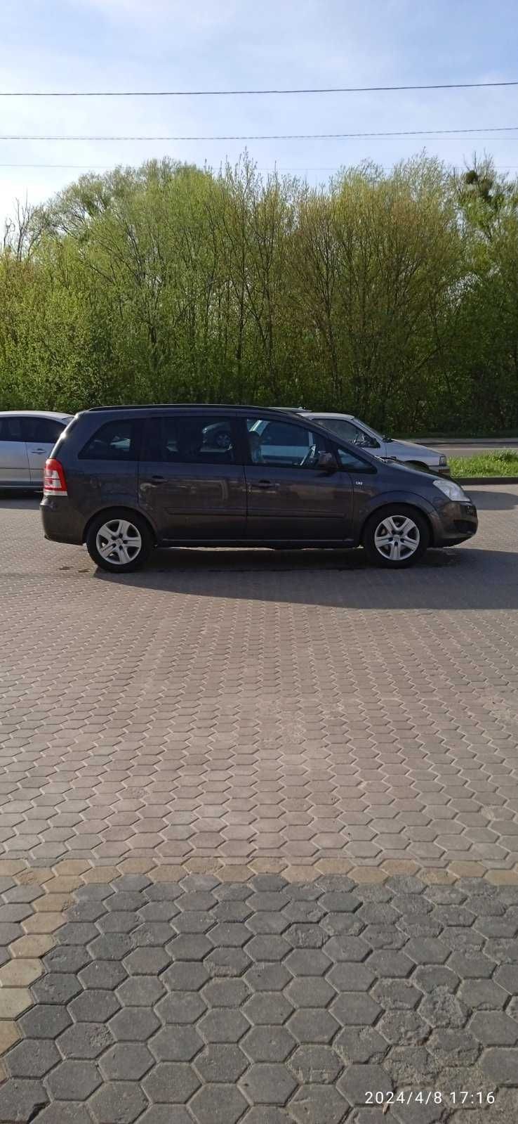 Продам авто opel zafira