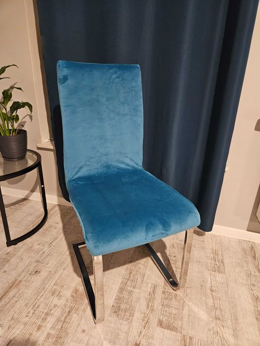 Pokrowce na krzesła miękkie welurowe turkusowe 4 sztuki komplet
