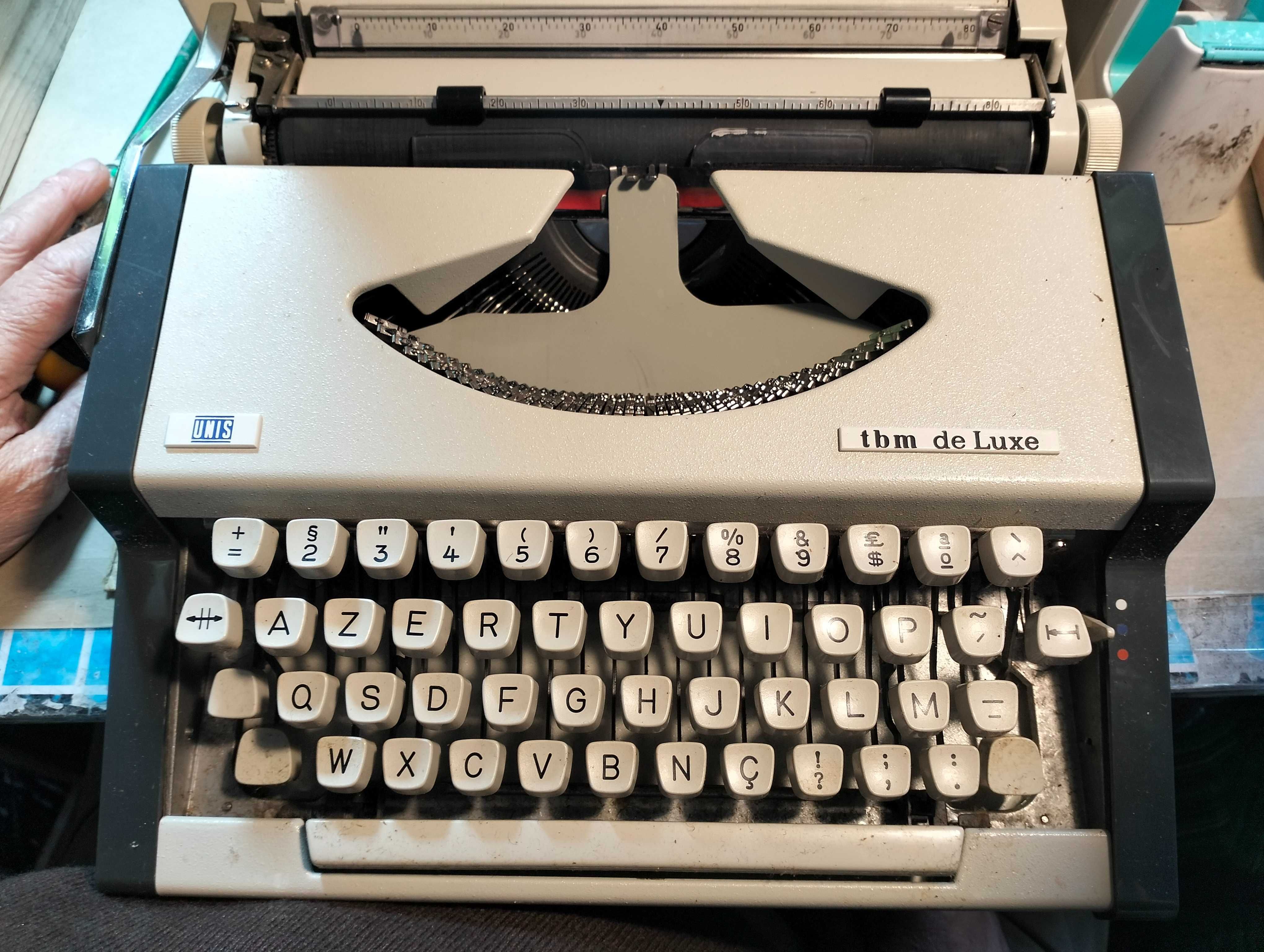 Maquina de escrever Unis TBM de Luxe