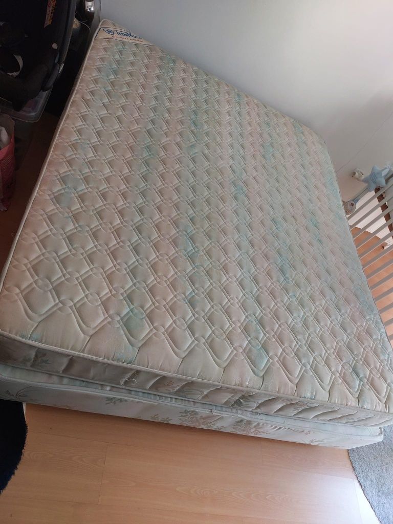 Cama mais colchão