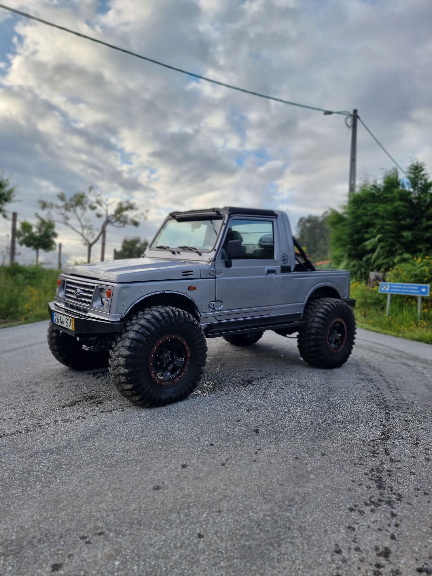 Suzuki Samurai pick up