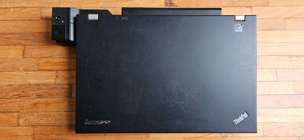 Lenovo ThinkPad T520 + stacja dokująca + 2 zasilacze
