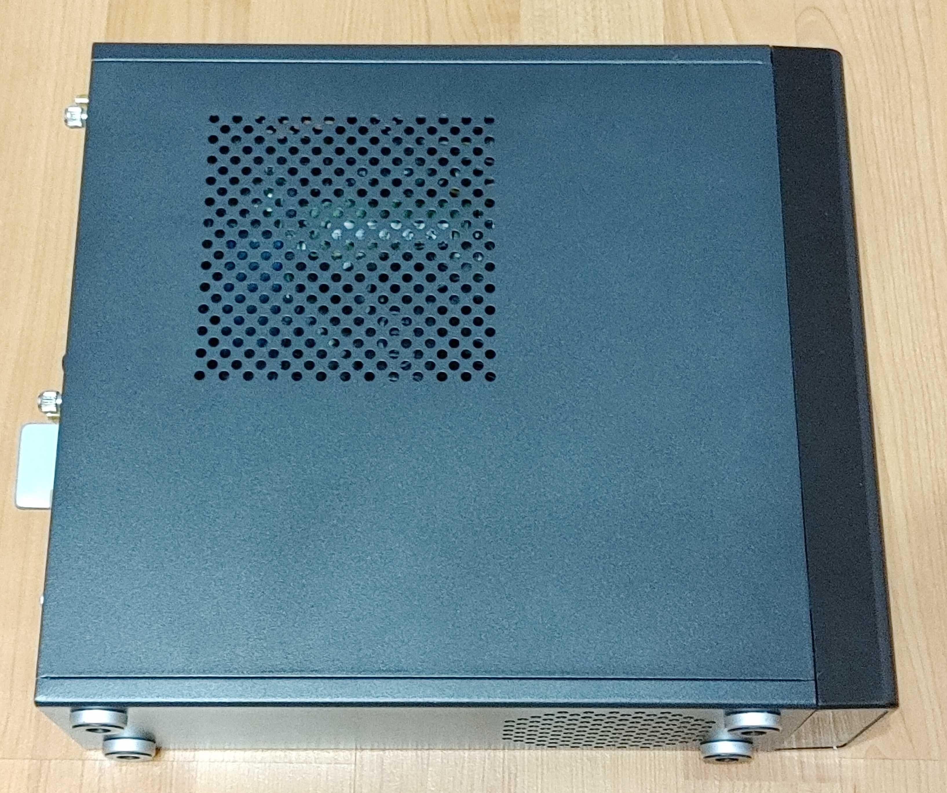 ПК Chieftec Mini ITX/ I5-9500T / DDR4 8Gb / SSD M.2 128Gb + HDD 1Gb