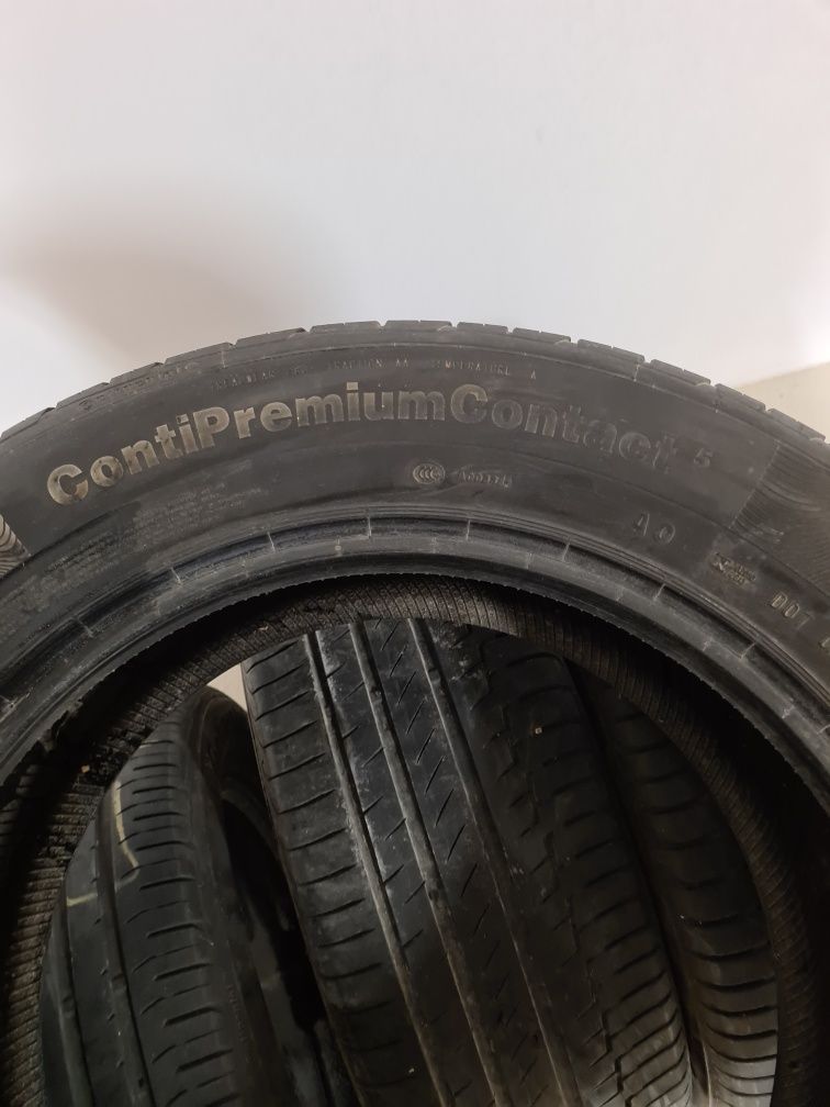 Opony letnie 235/ 55 R17 Continental