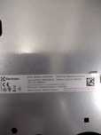 Płyta indukcyjna Electrolux LIV43631BK - uszkodzona , sprawne 3 pola
