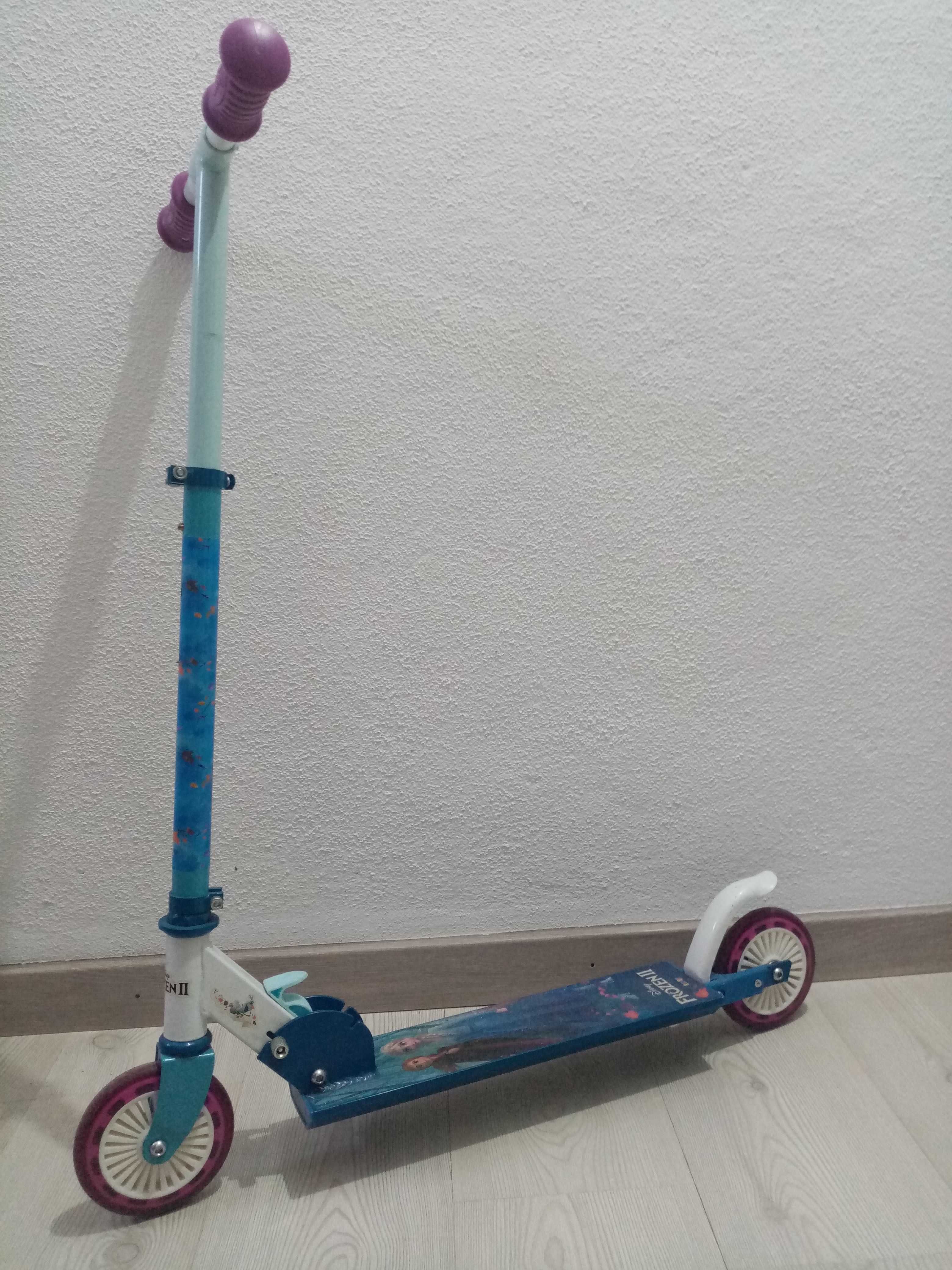 Trotinete Frozen II