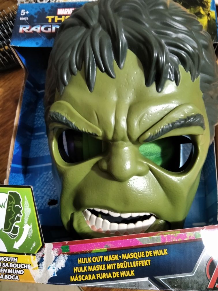 Strój karnawałowy Hulk z ruchoma maską