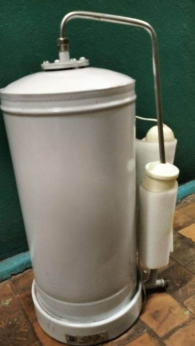 Дистилятор ДЕ-4 з щитом управління