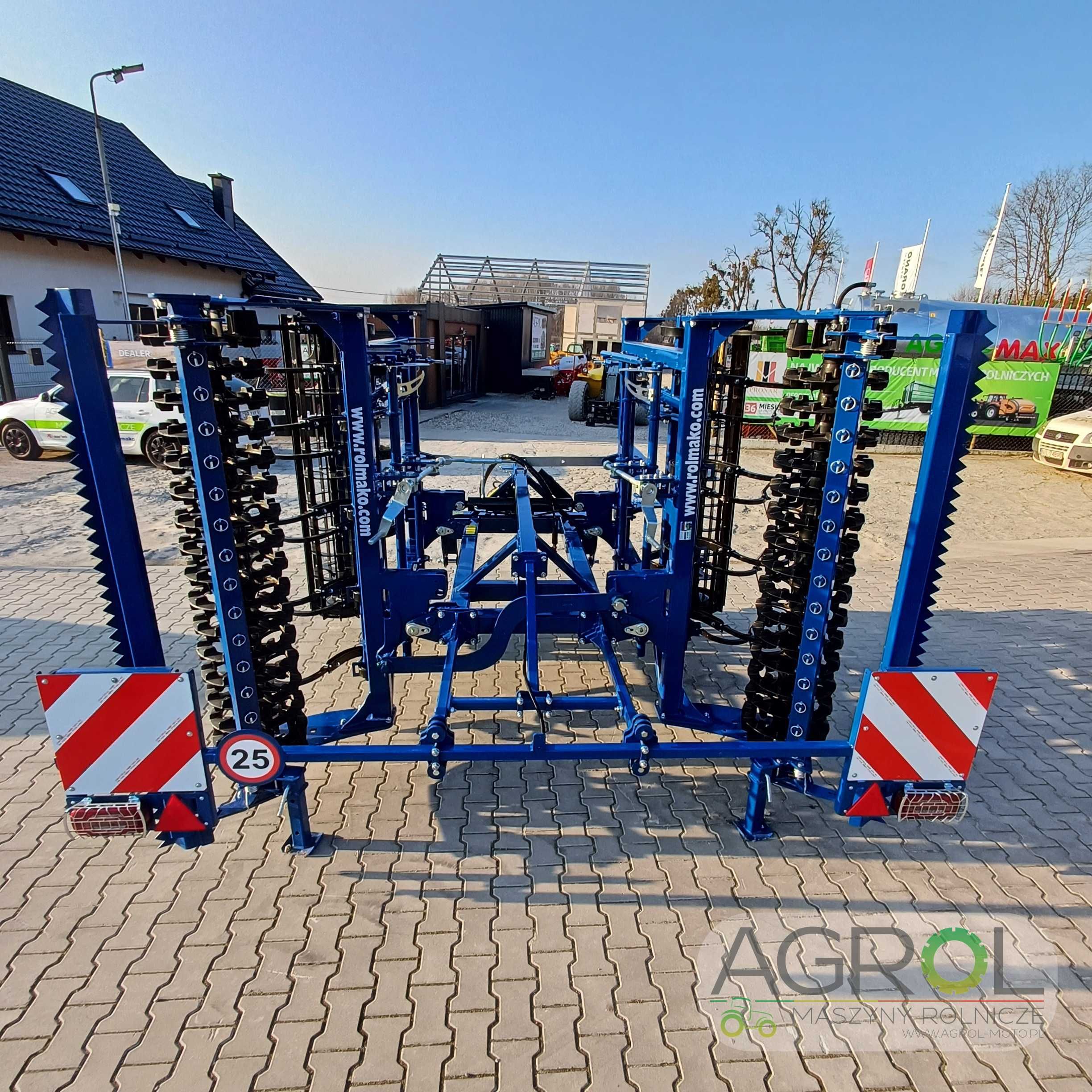 Kompaktowy agregat uprawowy U684 Rolmako 4,0m hydrauliczny ząb SX