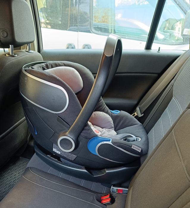 Cybex GB Idan fotelik samochodowy + baza ISOFIX