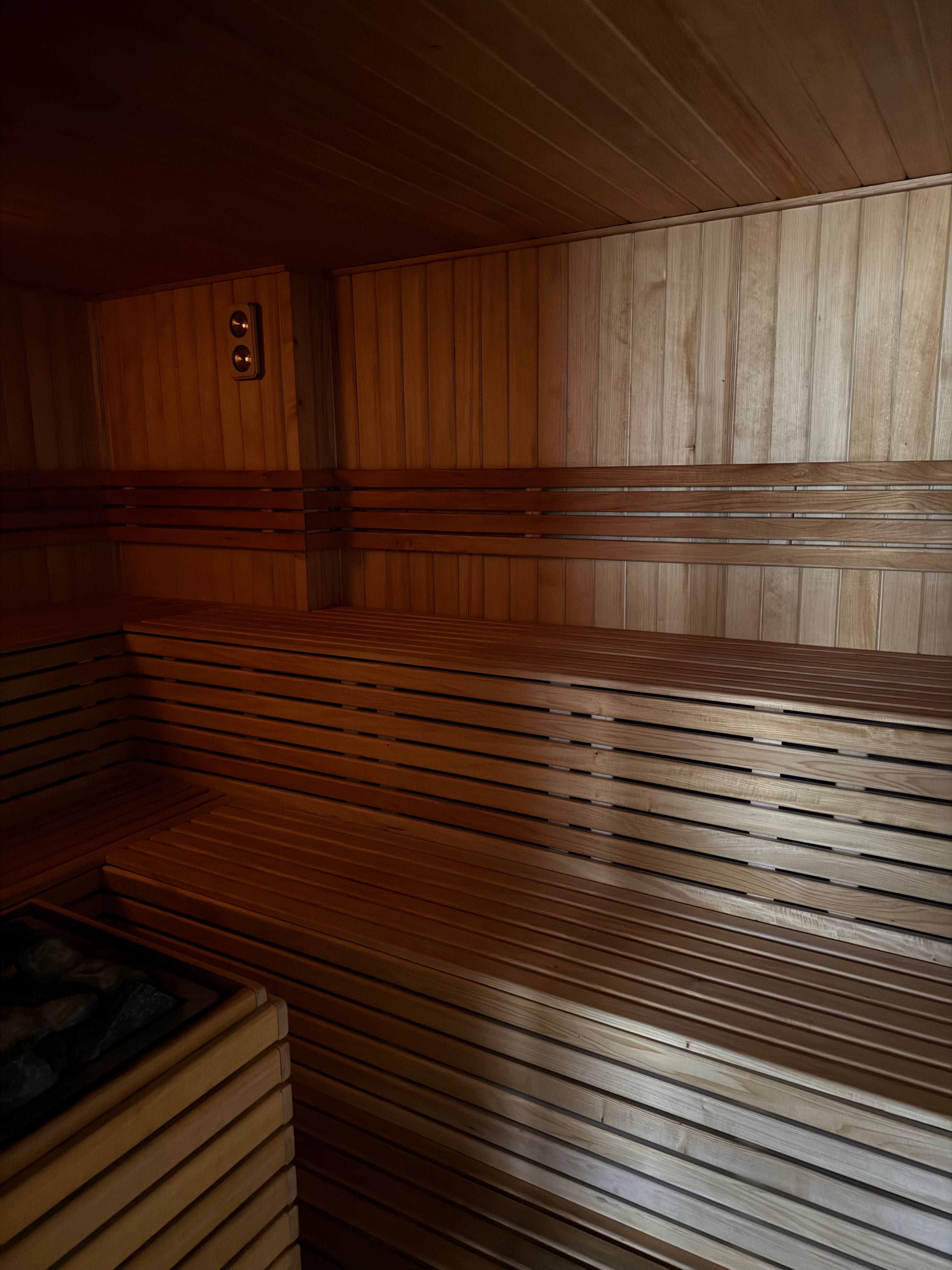 Odstąpię lokal usługowy sauna & masaże