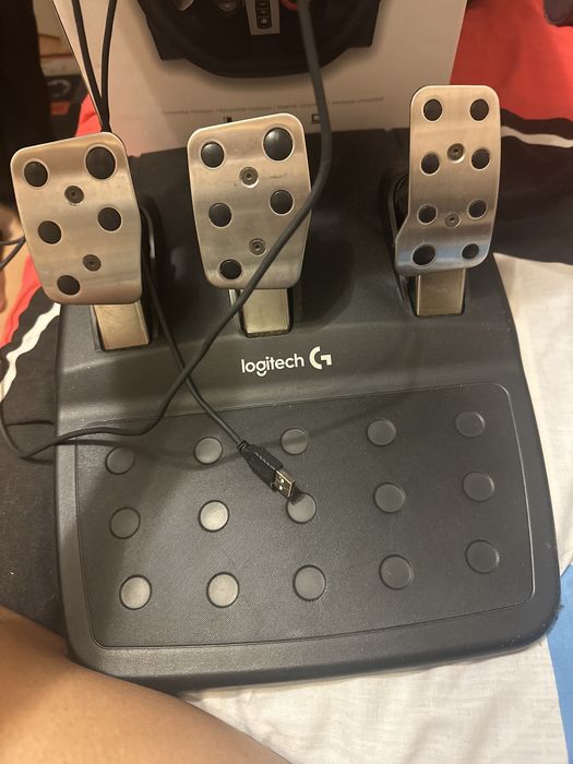 Volante logitec G29