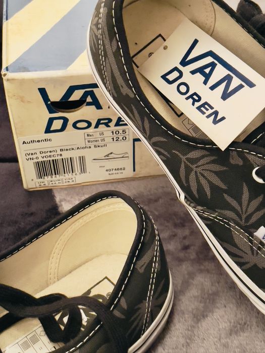 Vans Doren - Black Aloha Skull - novas