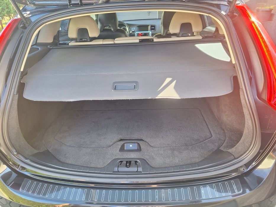 Volvo V60 2011r 2.0 D3