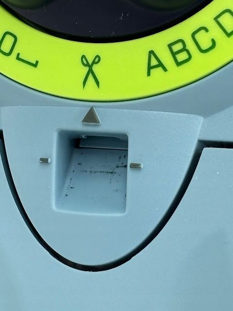 outlet wytłaczarka etykiet dymo junior na taśmę 9 mm x 2 m