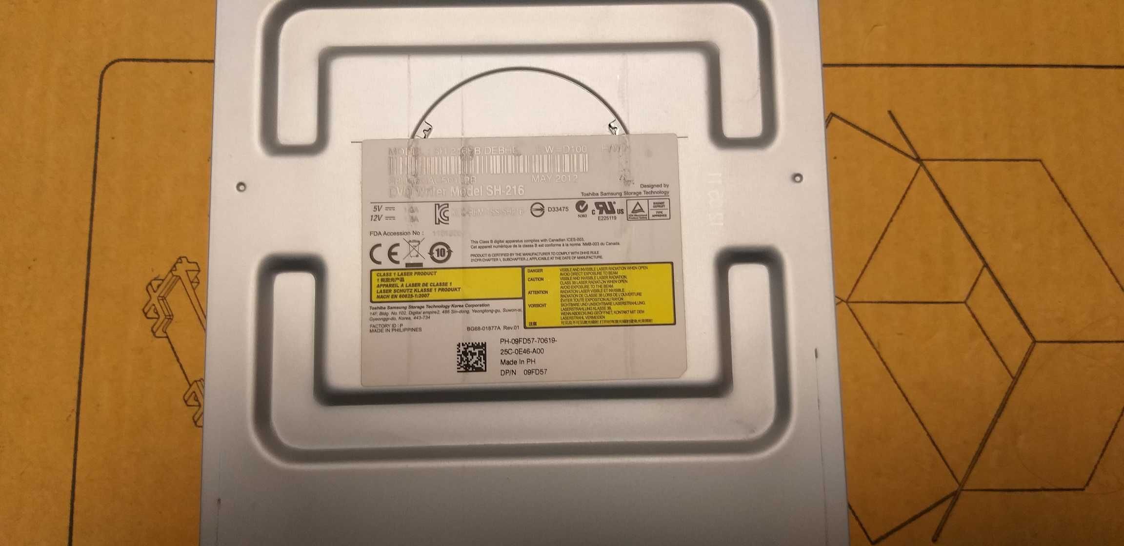 Nagrywarka DVD SAMSUNG SH-216 SATA w bardzo dobrym stanie