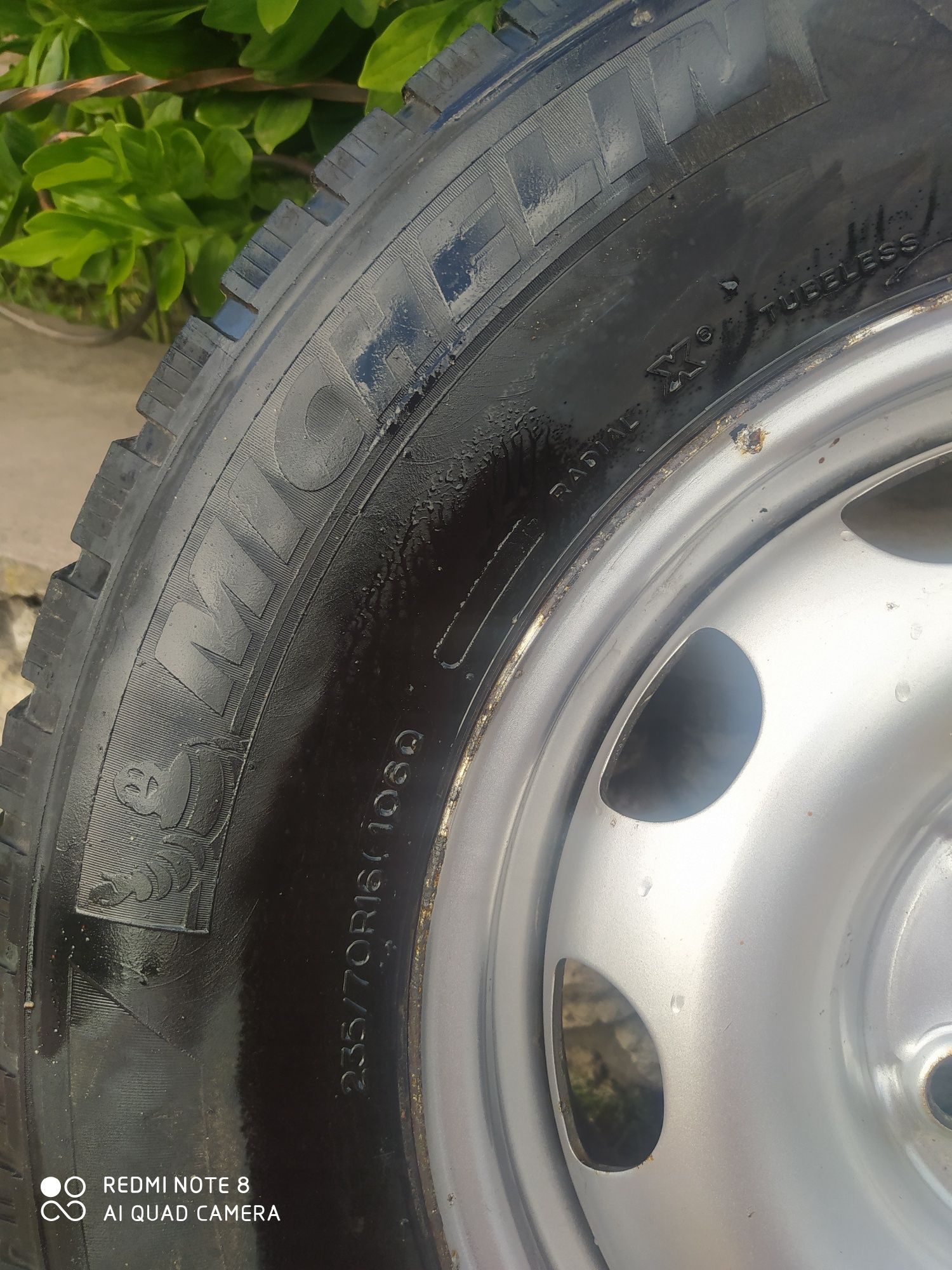 Шина з дисками 235/70 R16