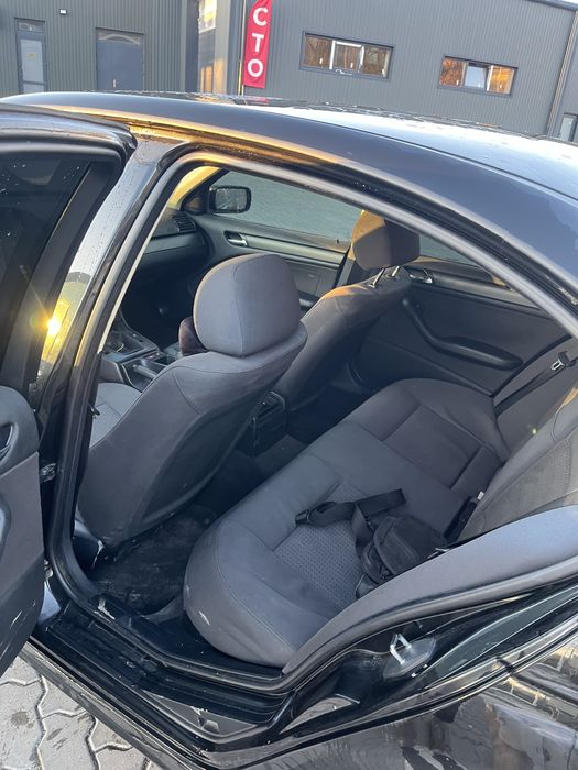 Продам bmw e46 2004