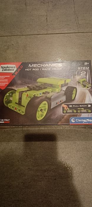 Laboratorium mechaniki, Hot Rod i Race Truck, wiek 8+