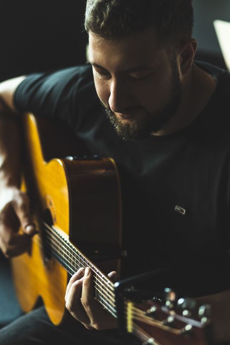 Nauka gry na gitarze !