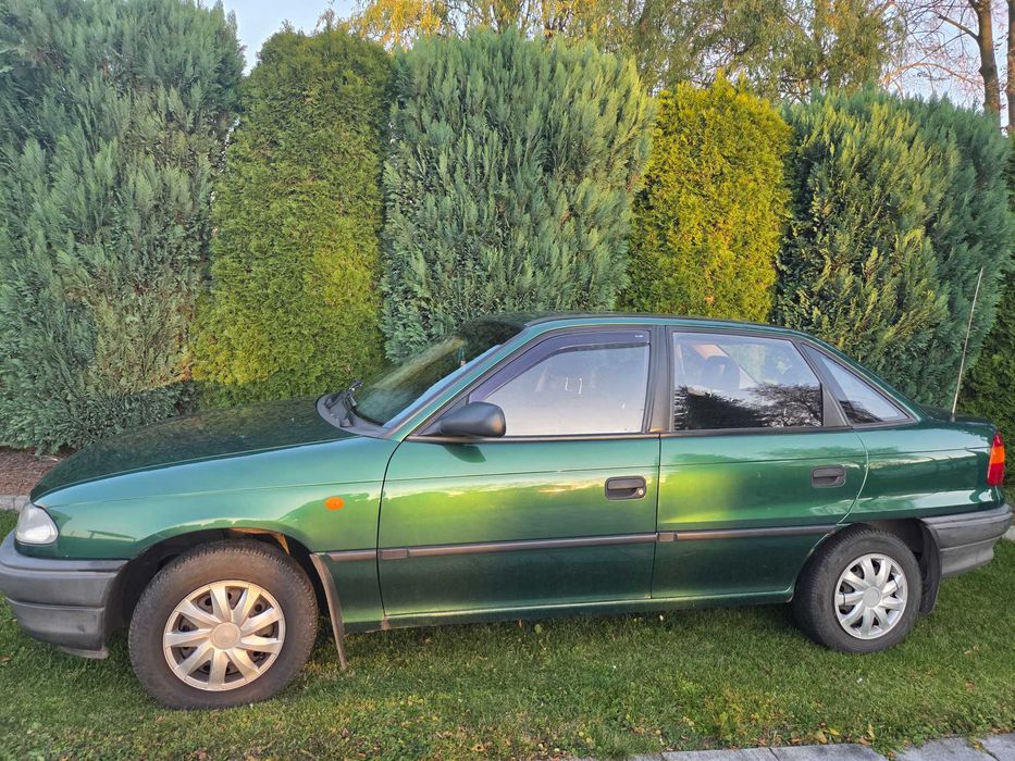 Opel Astra 1.4 Pierwszy właściciel, garażowane