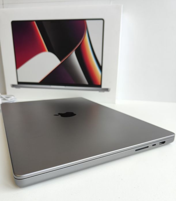 Apple MacBook Pro 16 (A2485) 16″ M1 Pro, 16Gb RAM, 512 Gb SSD, 2021р