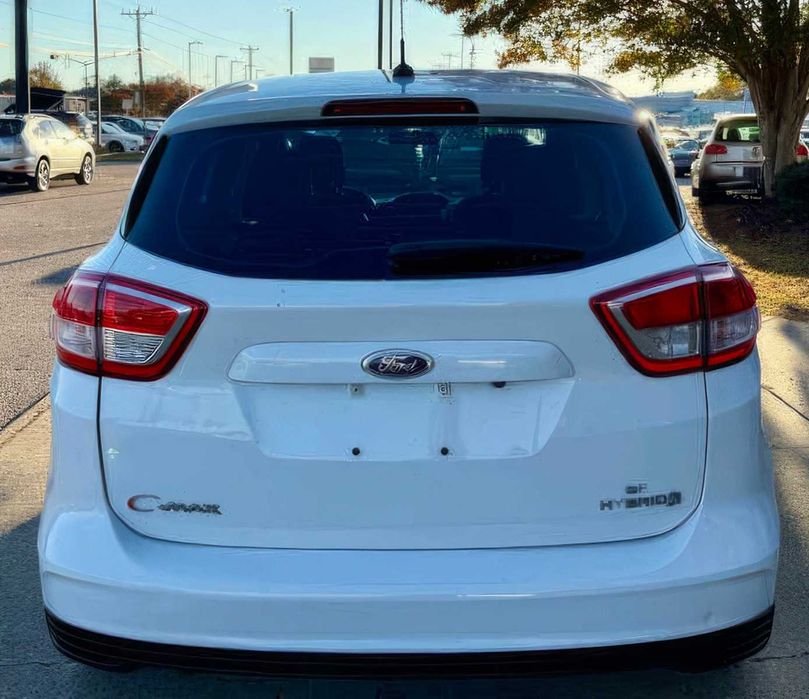 Ford C-MAX Hybrid      2018