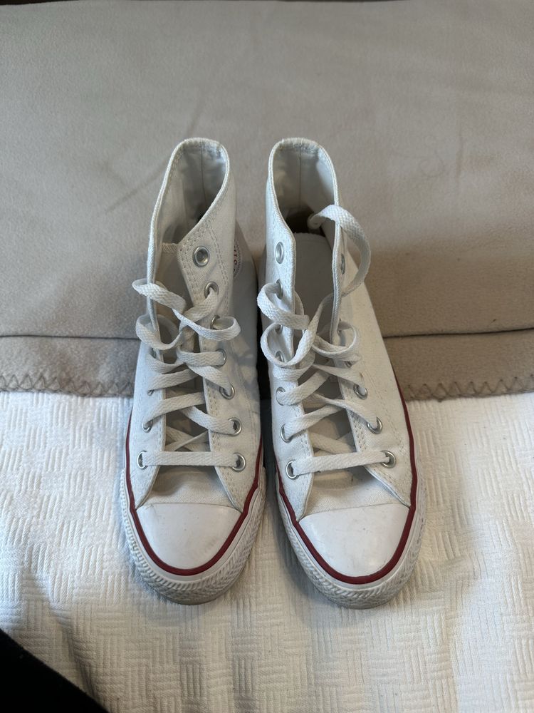 Кеди converse all star , білі , розмір 37,5 (підійде на 38)