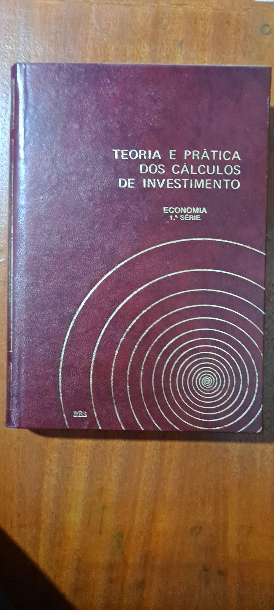 Coleção livros de Economia