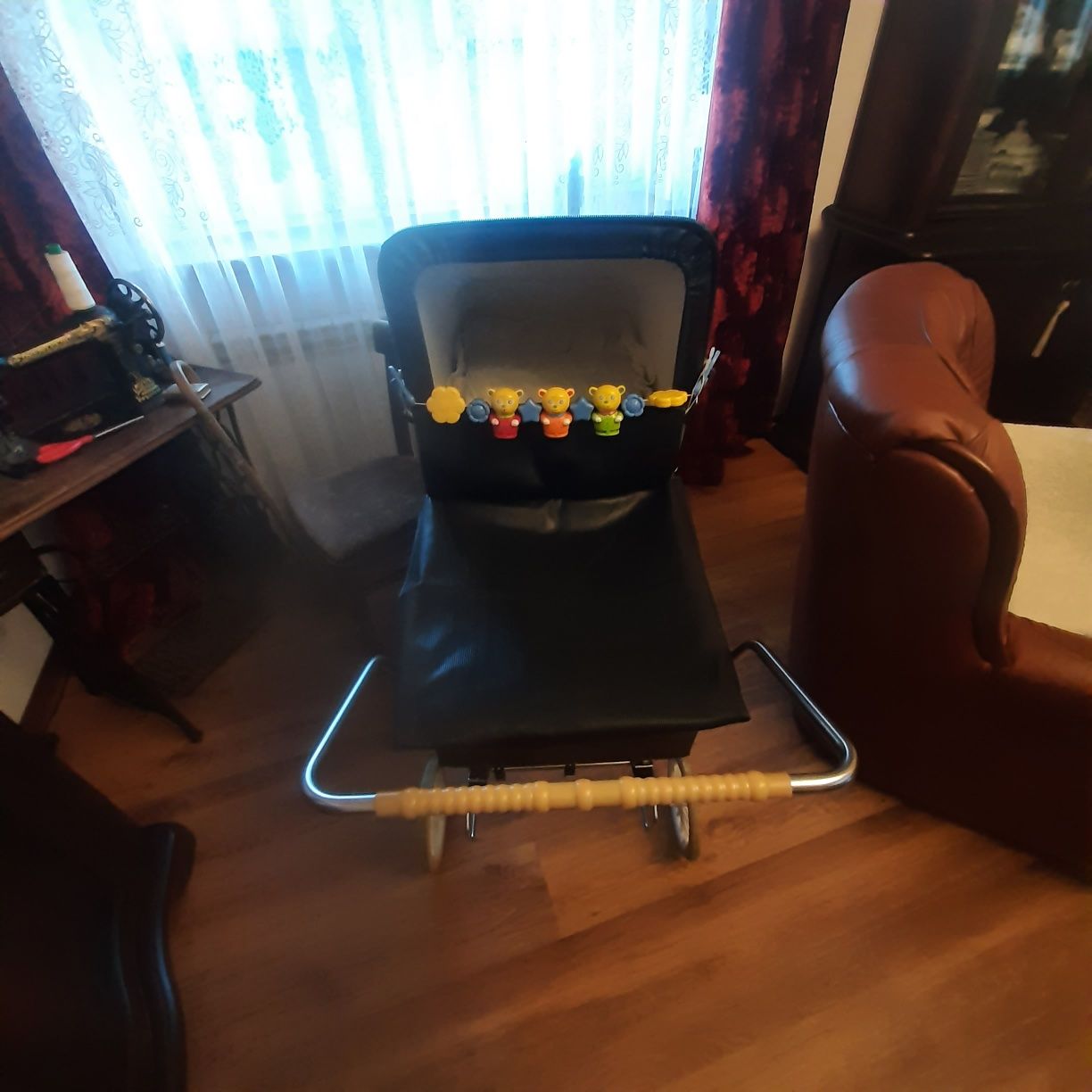 Wózek z PRL stan bardzo.dobry