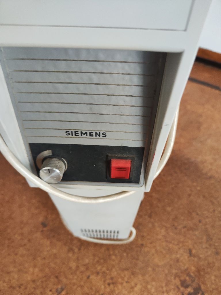 Aquecedor a óleo marca siemens