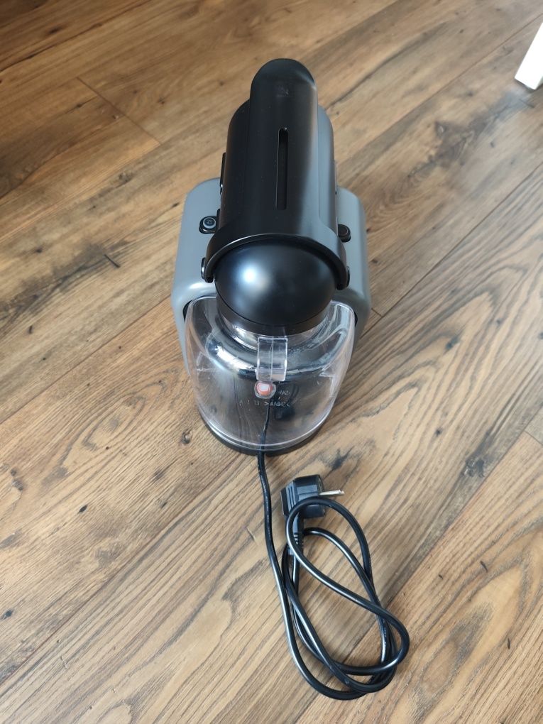 Ekspres do kawy DeLonghi na kapsułki