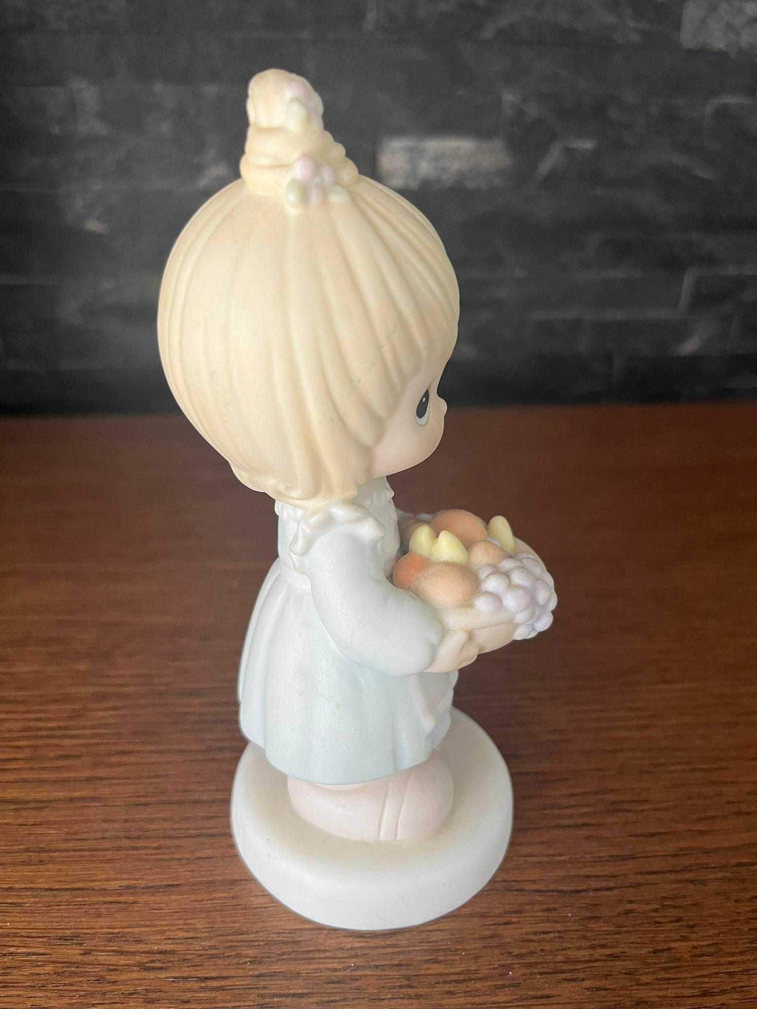 Dziewczynka figurka porcelana biskwitowa Precious Moments