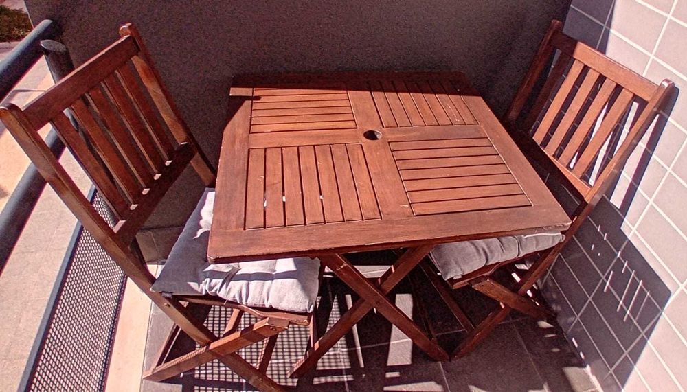 Mesa + 2 cadeiras de jardim [almofadas oferta]