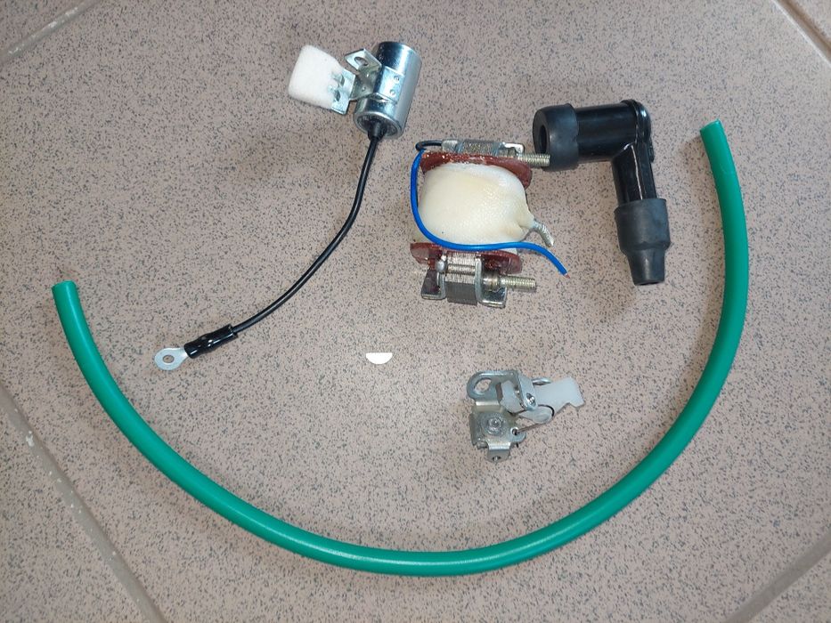 Nowy zestaw naprawczy iskrownika zapłonu Romet motorynka komar ogar pl