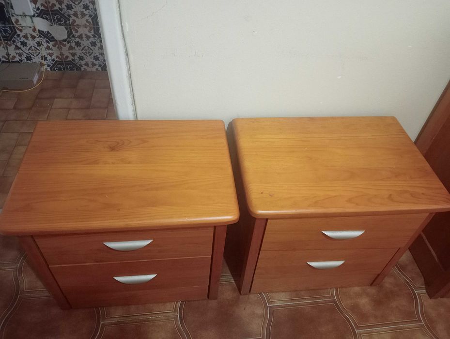 Mobilia de Quarto Excelente estado e barata
