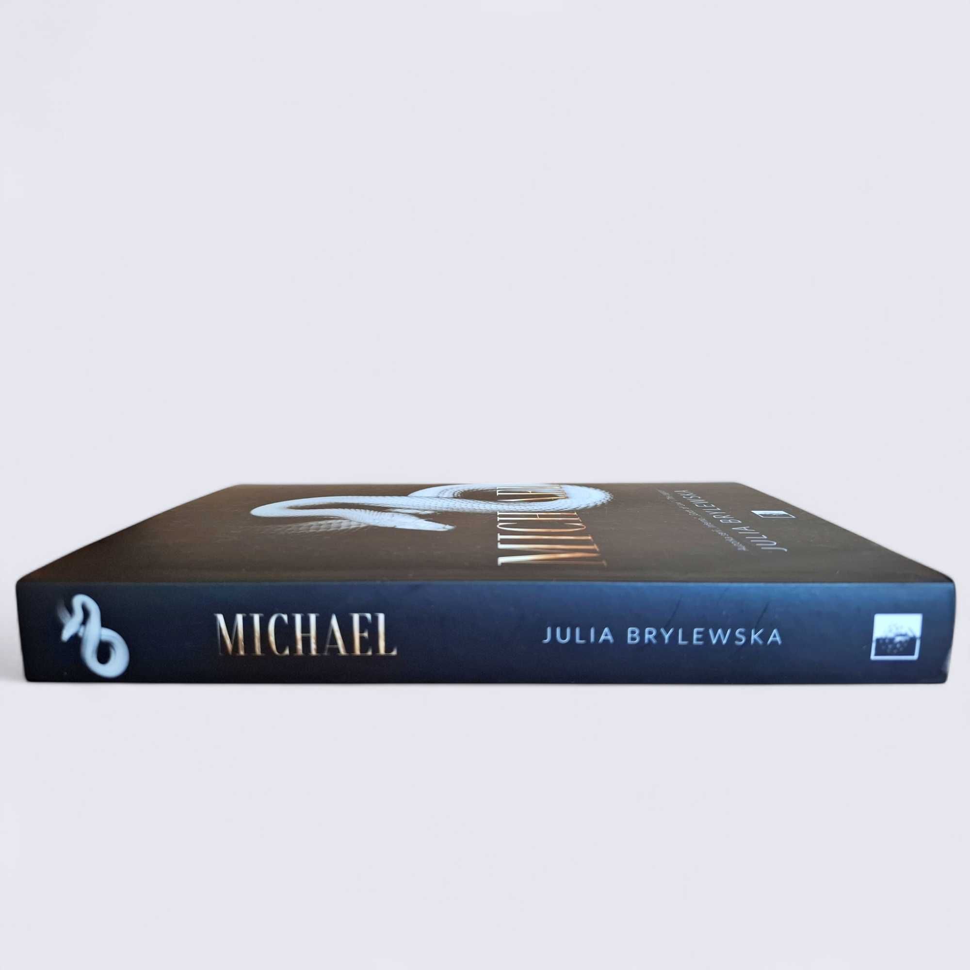 "Michael" Julia Brylewska
