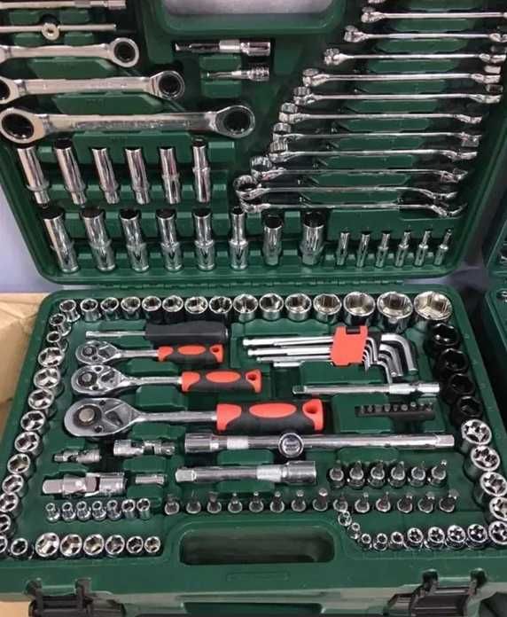 Наборы ключей головок инструментов от 40эл. до 216эл. в наборе.
