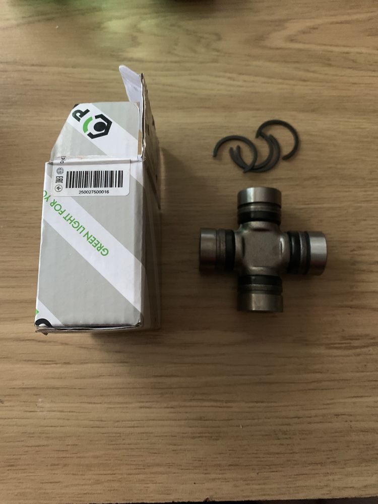 Крестовина на авто 2750-0016universal Joint