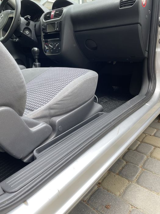 Opel Corsa C 2002 рік
