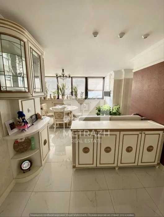 Продам 1к квартиру с паркоместом. Центр.Научная