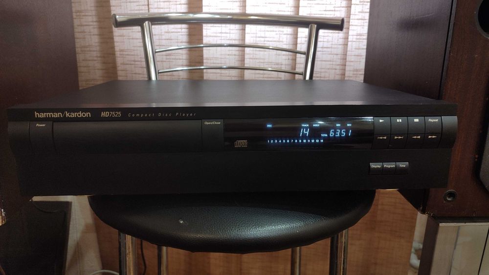 Сд/Cd Проирыватель Harman/Kardon HD7525 .Dac 4х PCM-61. Состояние !