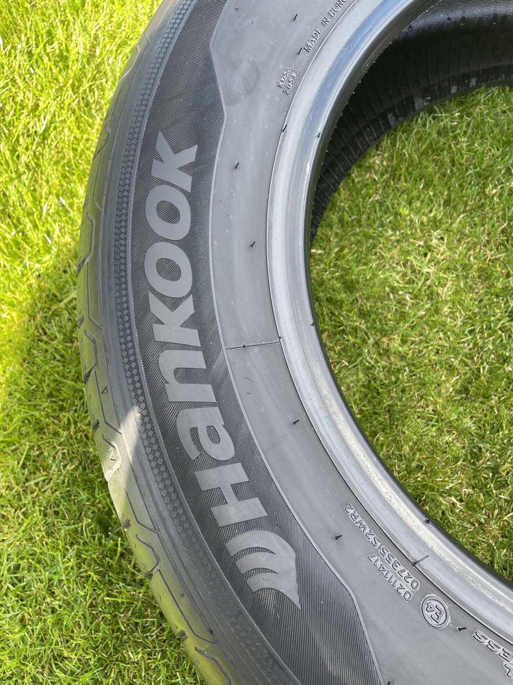 Opony letnie Hankook 215/65R17