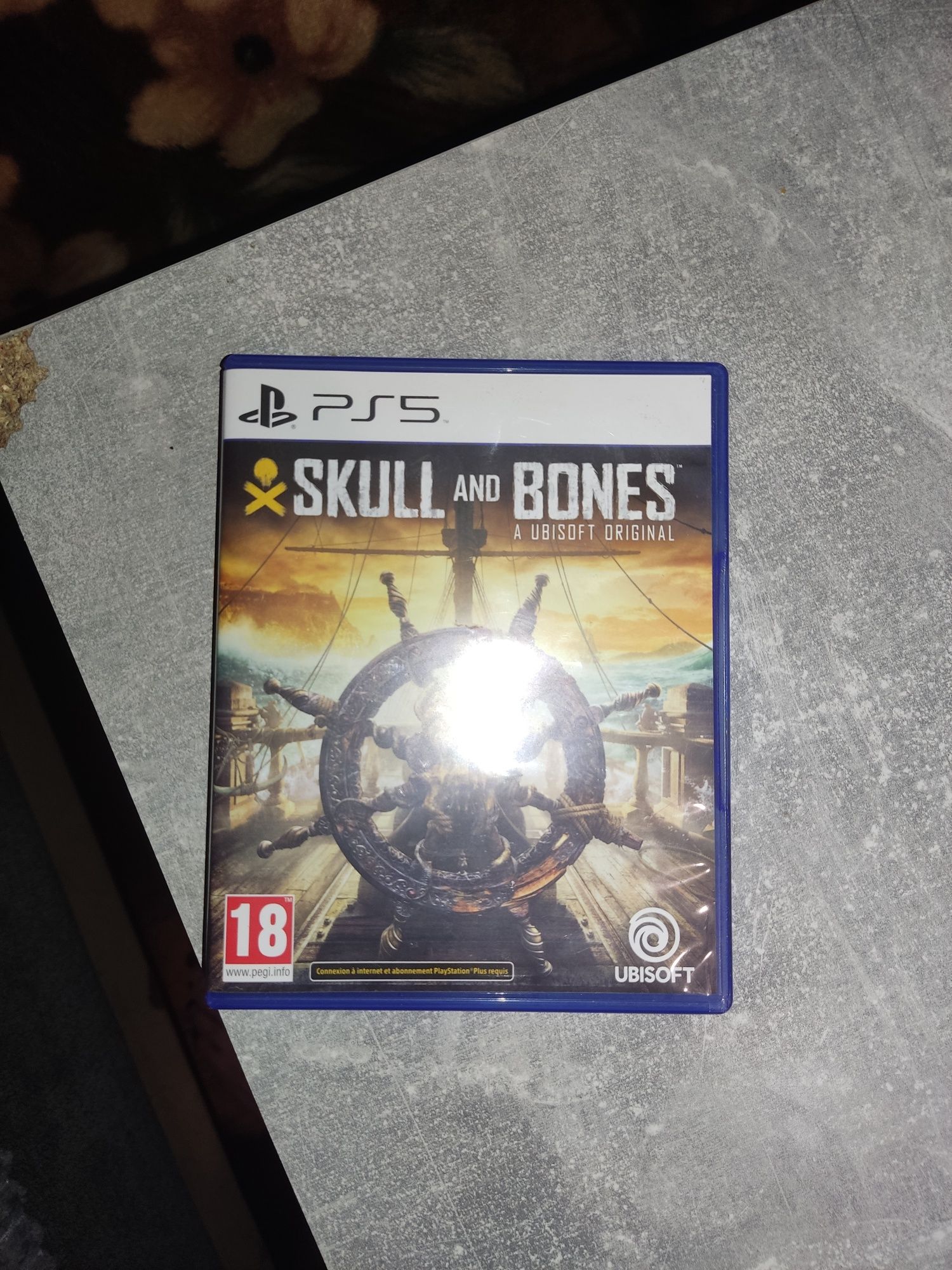 Sprzedam grę na ps5 skull and bones gra w stanie idealnym.