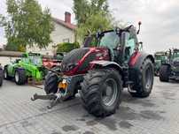 VALTRA T234 VERSU SmartTouch / Hamulce pneumatyczne / Przedni WOM /
